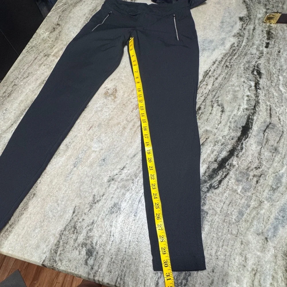 Lululemon Technical Commuter Pants Women Size 6 Slim Fit Black Zipper Pockets